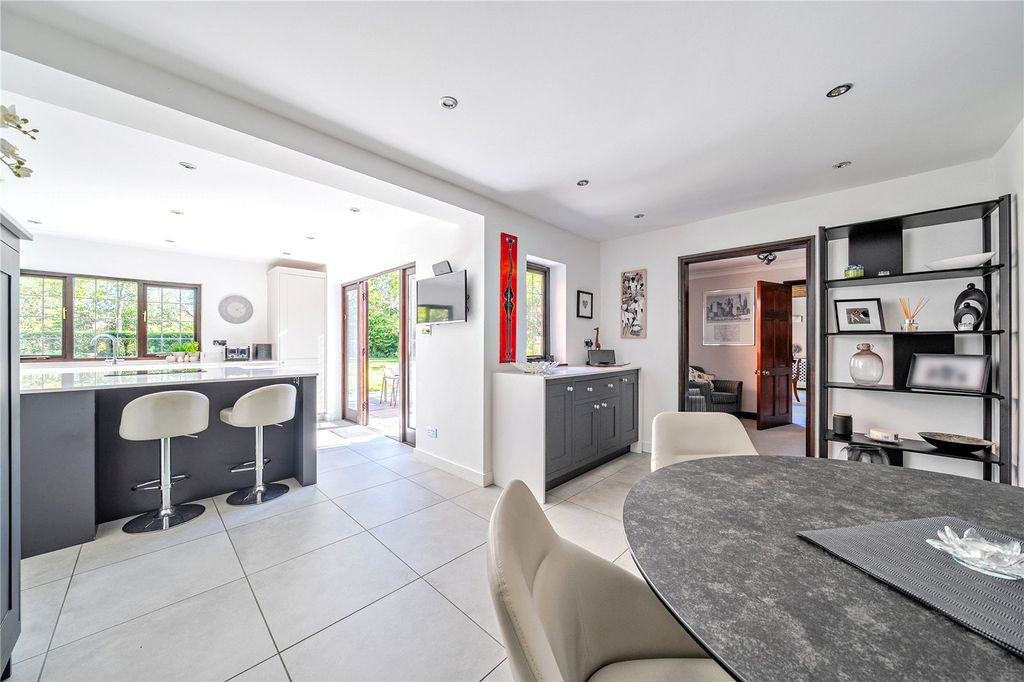 Additional image 7 of 5 bed detached house for saleRoundabout Lane, Winnersh, Wokingham RG41