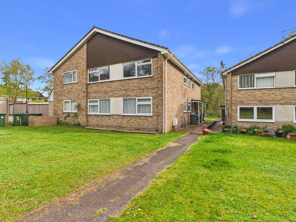 2 bed maisonette for saleWentworth Gardens, Southampton SO19