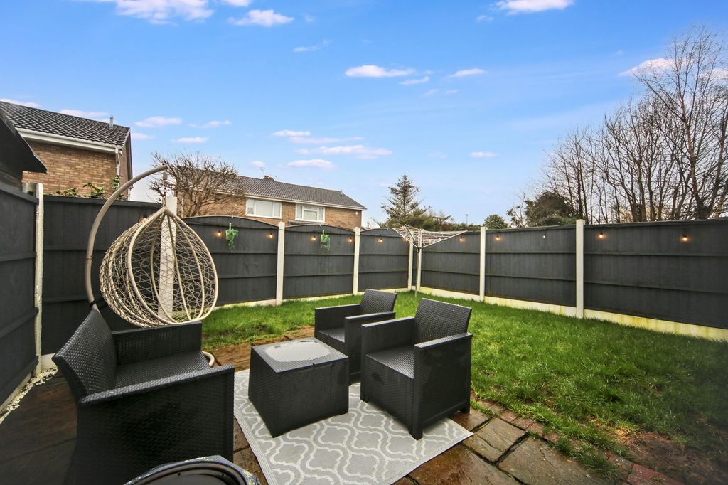 Additional image 22 of 3 bed semi-detached house for salePetworth Avenue, Wigan WN3