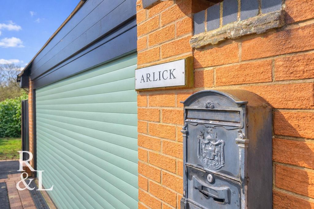 Additional image 35 of 4 bed detached house for saleYork Close, Measham, Swadlincote DE12