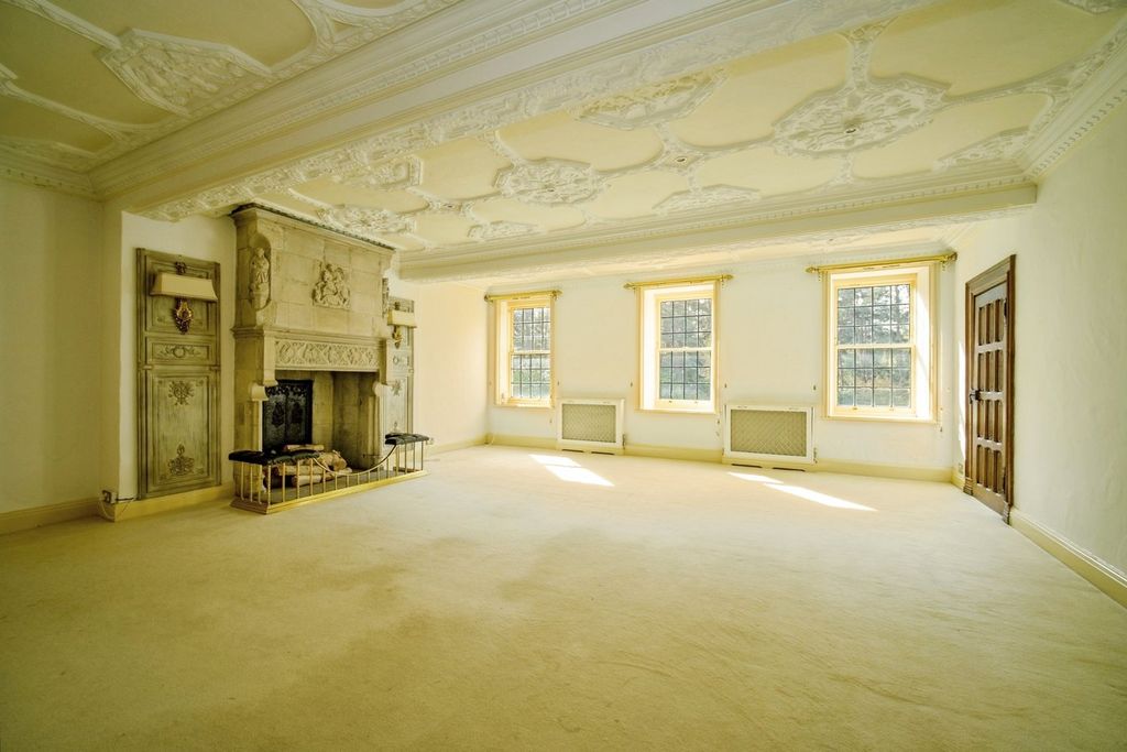 Additional image 2 of 3 bed flat for saleLondon Road, Sunningdale, Ascot SL5