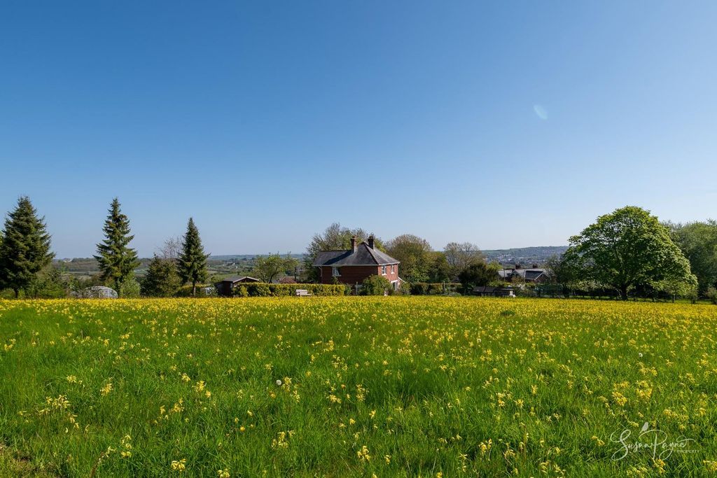 Additional image 30 of 4 bed detached house for saleCalbourne Road, Newport PO30