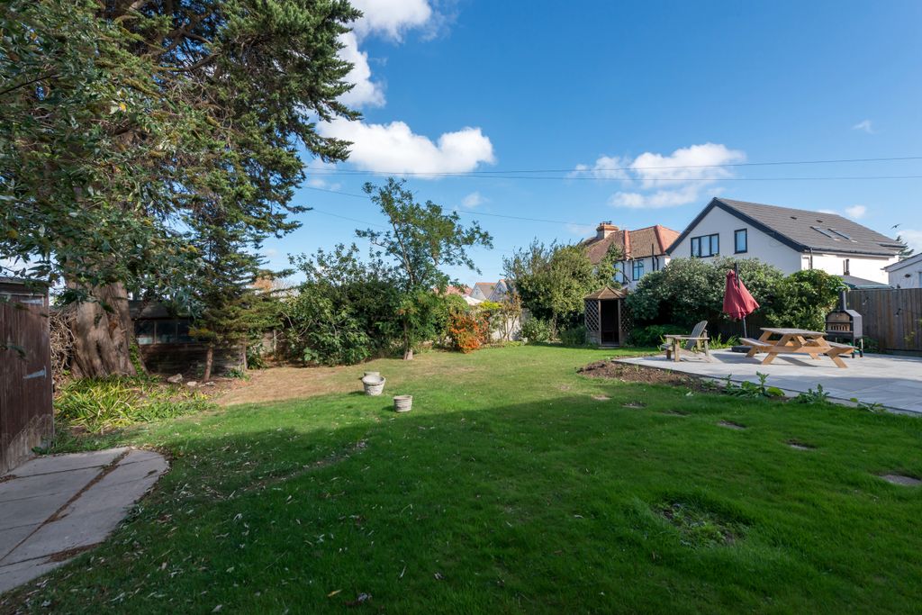 Additional image 25 of 7 bed detached house for saleThe Old Doctors Manor House, 59 Northwood Road, Whitstable CT5