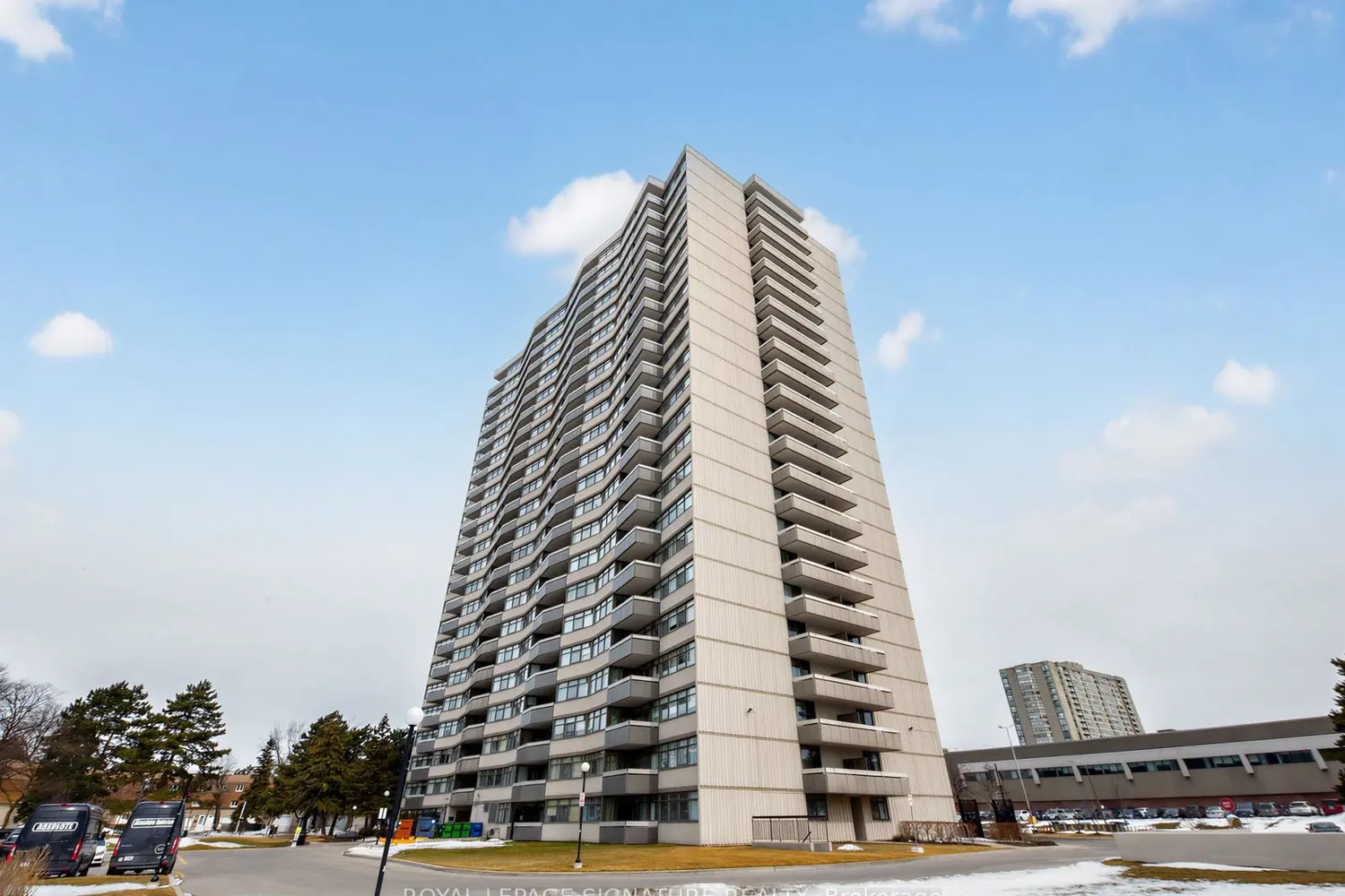 3131 Bridletowne Circle 908