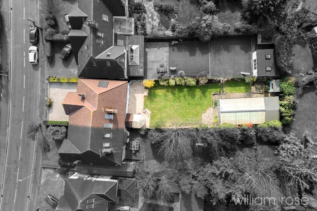 Additional image 3 of 7 bed semi-detached house for saleKings Avenue, Woodford Green IG8