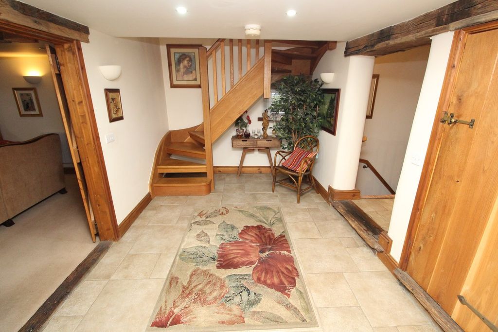 Additional image 3 of 5 bed detached house for saleNorthfield Road, Blaby, Leicester LE8