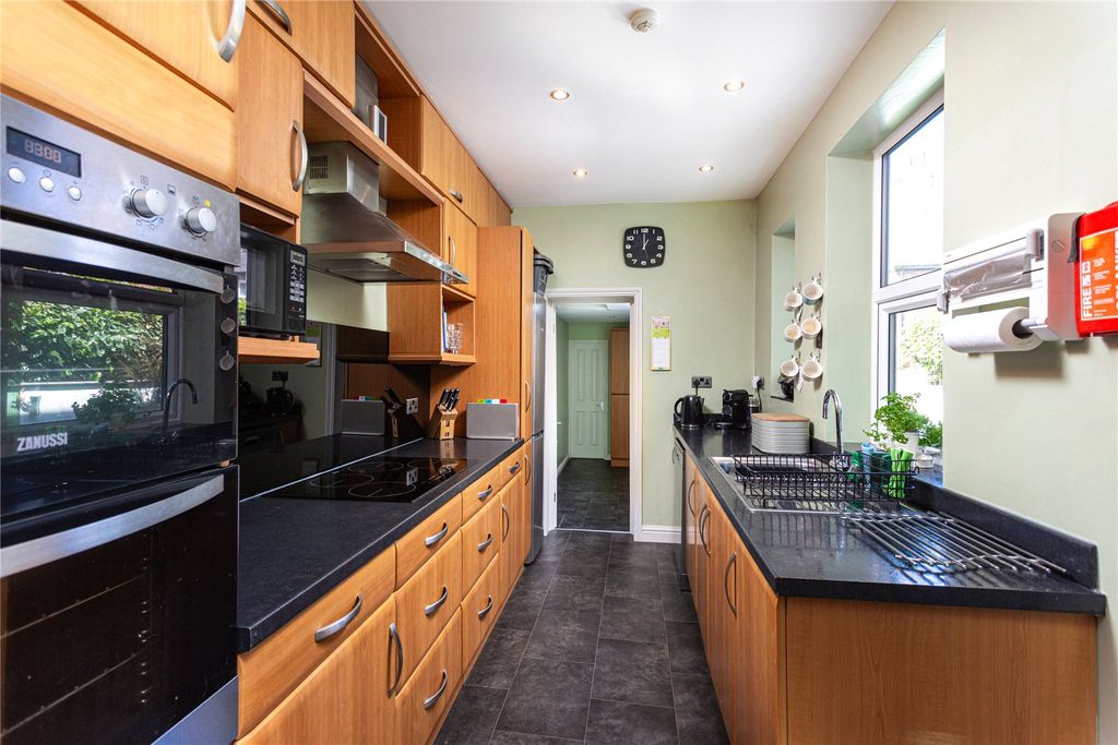 Additional image 3 of 6 bed terraced house for saleGrosvenor Terrace, York, North Yorkshire YO30