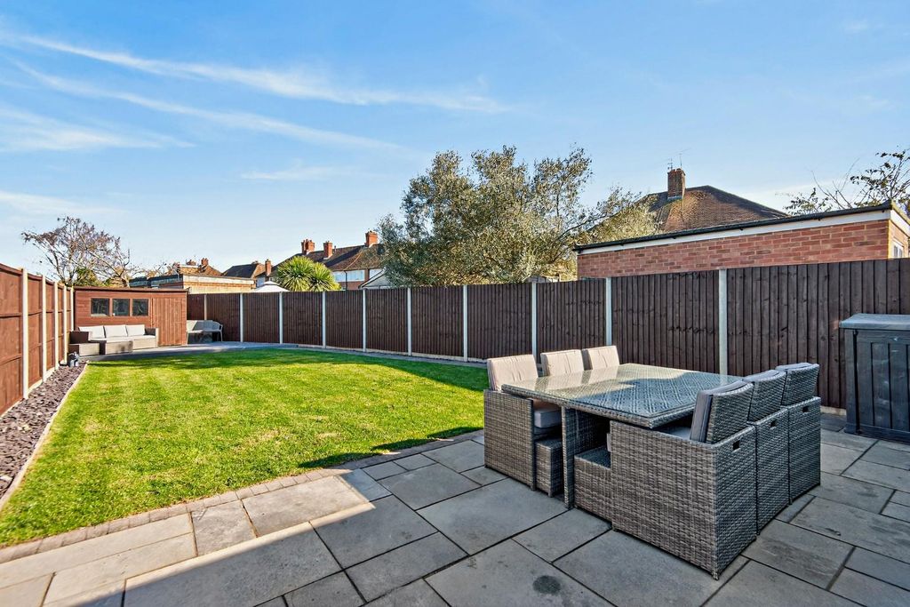 Additional image 23 of 3 bed semi-detached house for saleWindsor Drive, Ashford TW15