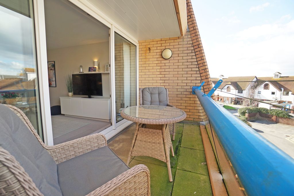 Additional image 28 of 2 bed flat for salePort Solent, Portsmouth PO6