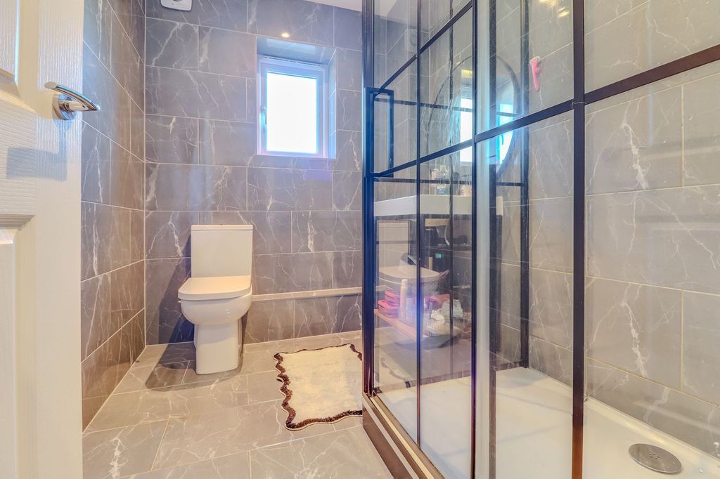 Additional image 17 of 4 bed property for saleStamford Street, Glenfield LE3