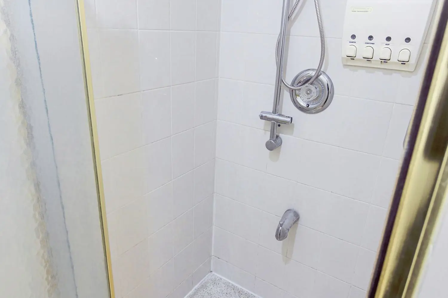 Additional image 17 of 2511 Lakeshore Road 708