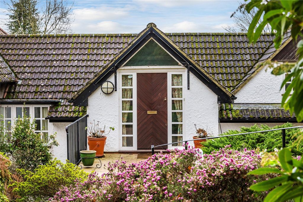 Additional image 20 of 5 bed detached house for saleHook Heath, Surrey GU22