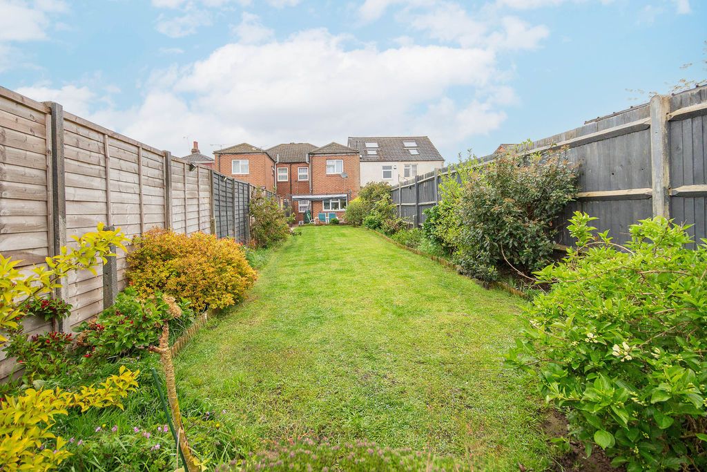 Additional image 2 of 3 bed terraced house for saleFirgrove Road, Freemantle SO15