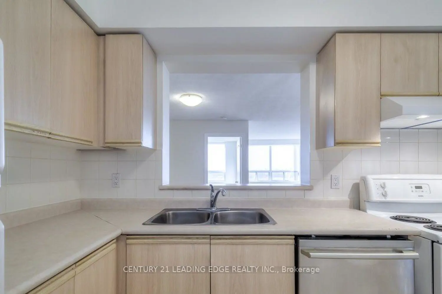 Additional image 8 of 115 Omni Drive 2902