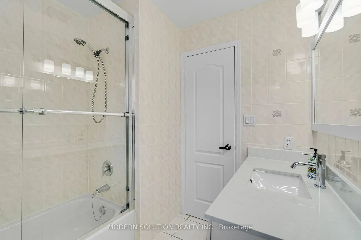 Additional image 6 of 6431 Tenth Line