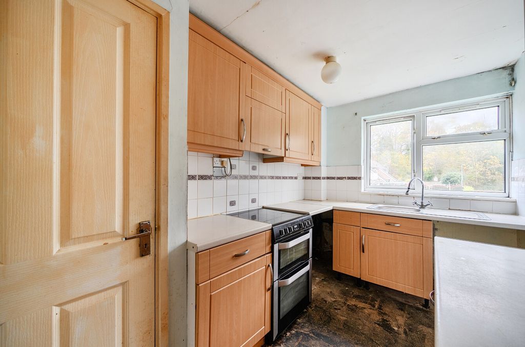 Additional image 3 of 3 bed maisonette for salePatten Ash Drive, Wokingham, Berkshire RG40