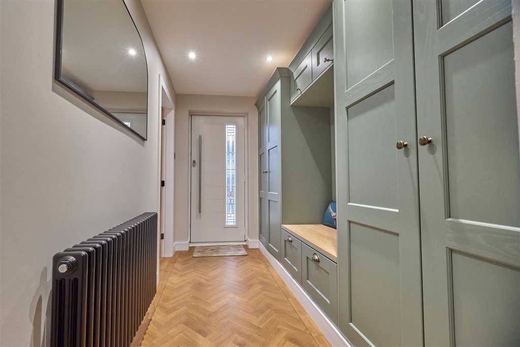Additional image 6 of 4 bed detached house for saleSaddlers Close, Burbage, Hinckley LE10