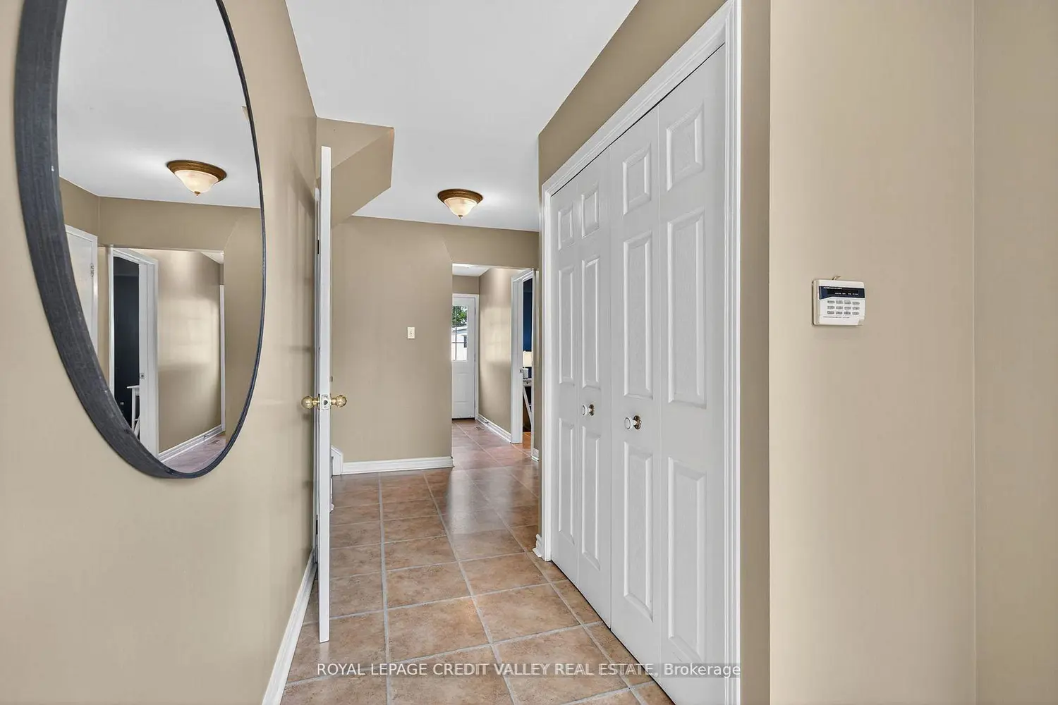 Additional image 3 of 60 Gondola Crescent