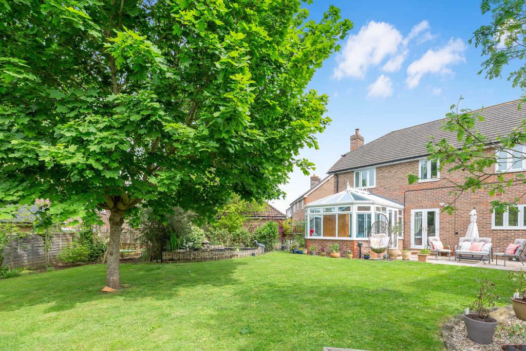 Additional image 21 of 5 bed detached house for salePeacemarsh Farm Close, Gillingham SP8