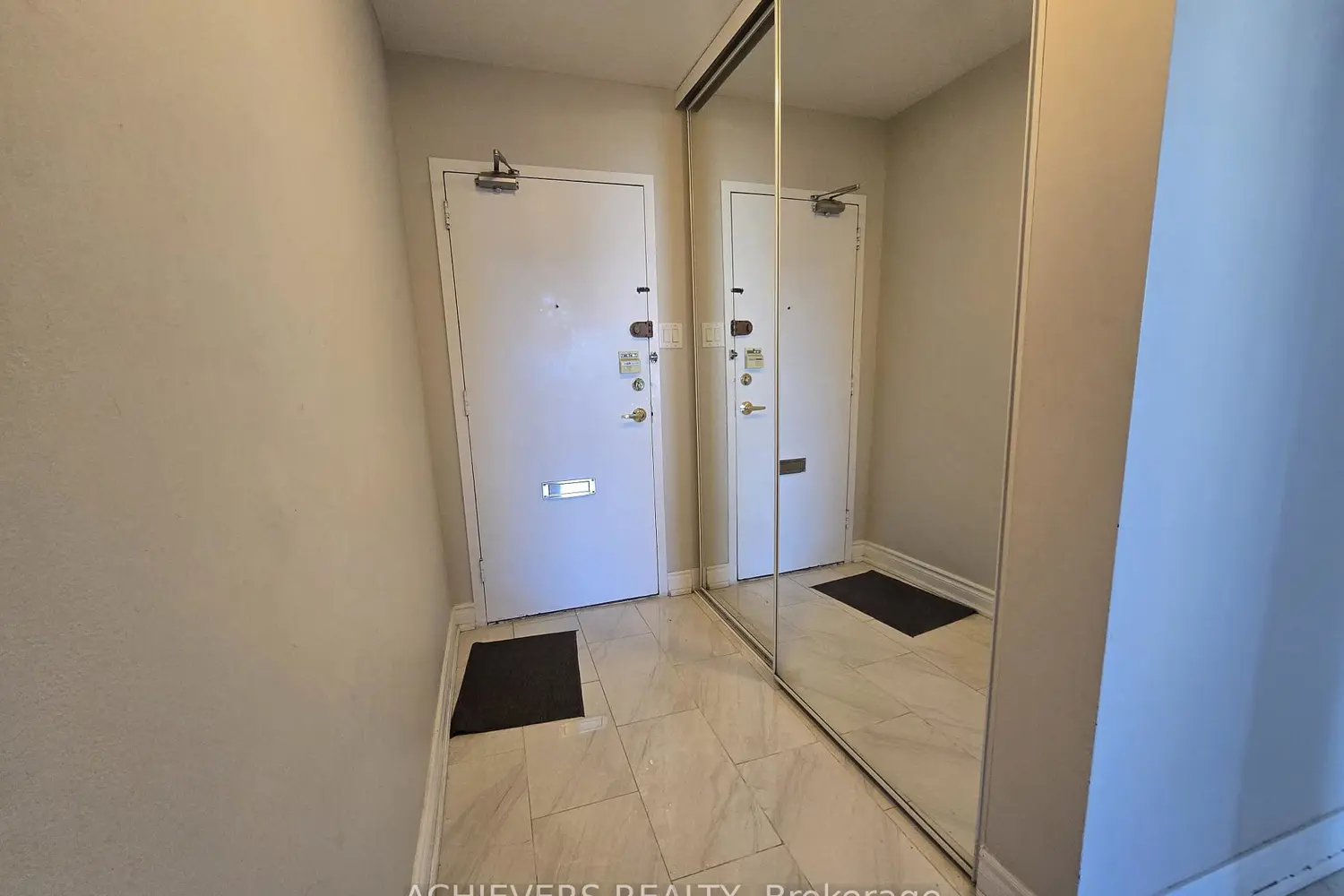 Additional image 4 of 1455 Lawrence Avenue 1004