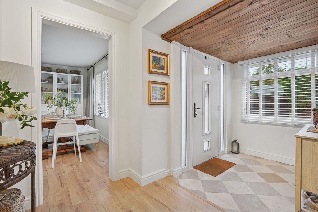 Additional image 7 of 5 bed detached bungalow for saleDucklington Lane, Witney OX28