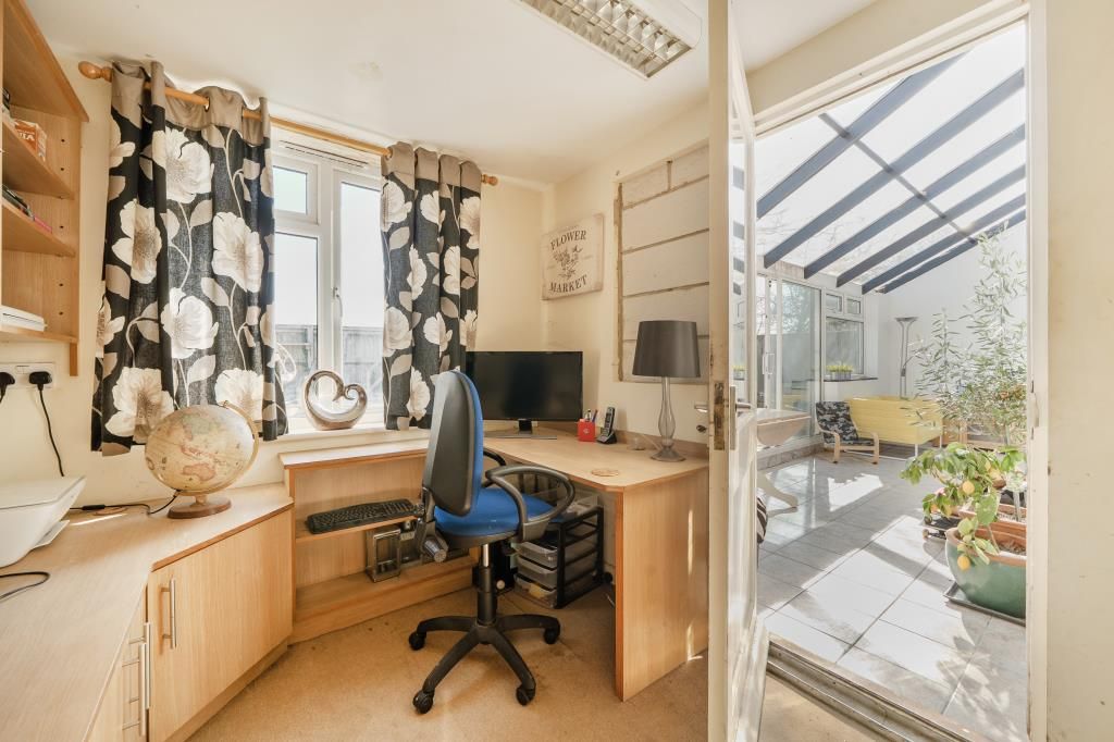 Additional image 11 of 3 bed detached house for salePlane Tree Way, Woodstock OX20