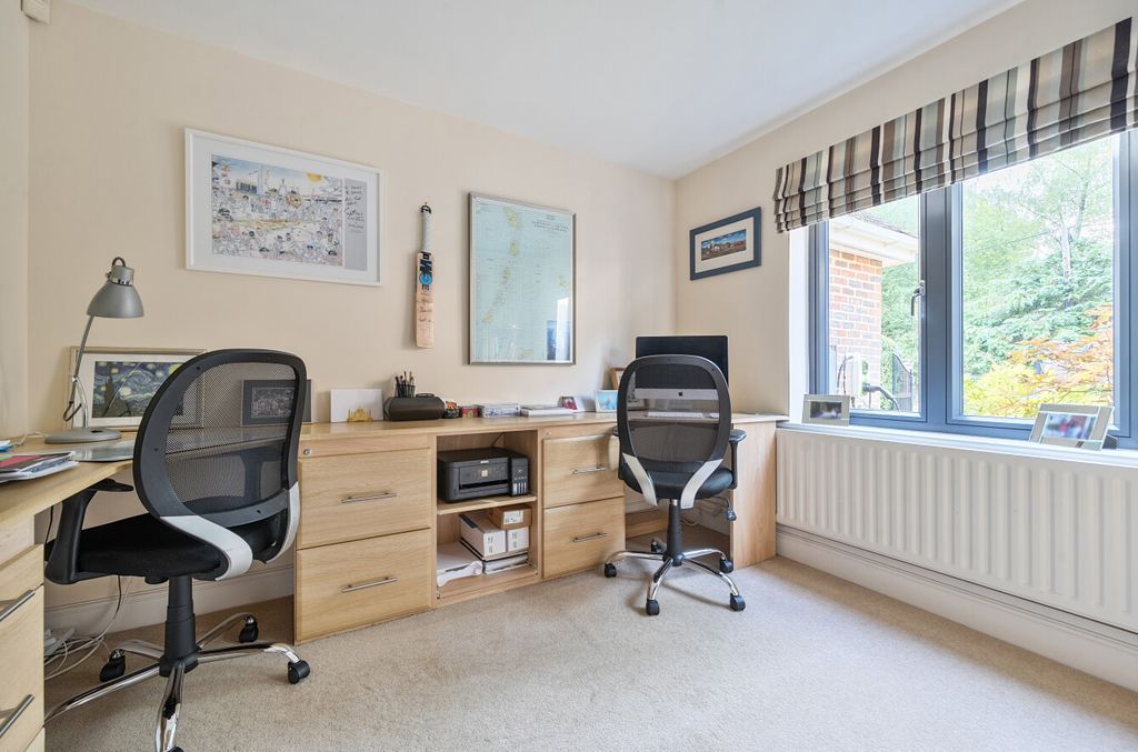Additional image 20 of 5 bed detached house for saleHollybush Ride, Finchampstead, Wokingham, Berkshire RG40