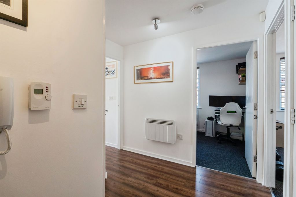 Additional image 4 of 2 bed flat for saleCobble Close, Barrow Upon Soar, Loughborough LE12