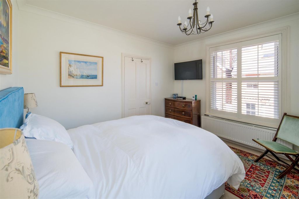 Additional image 18 of 4 bed detached house for saleYarmouth, Isle Of Wight PO41