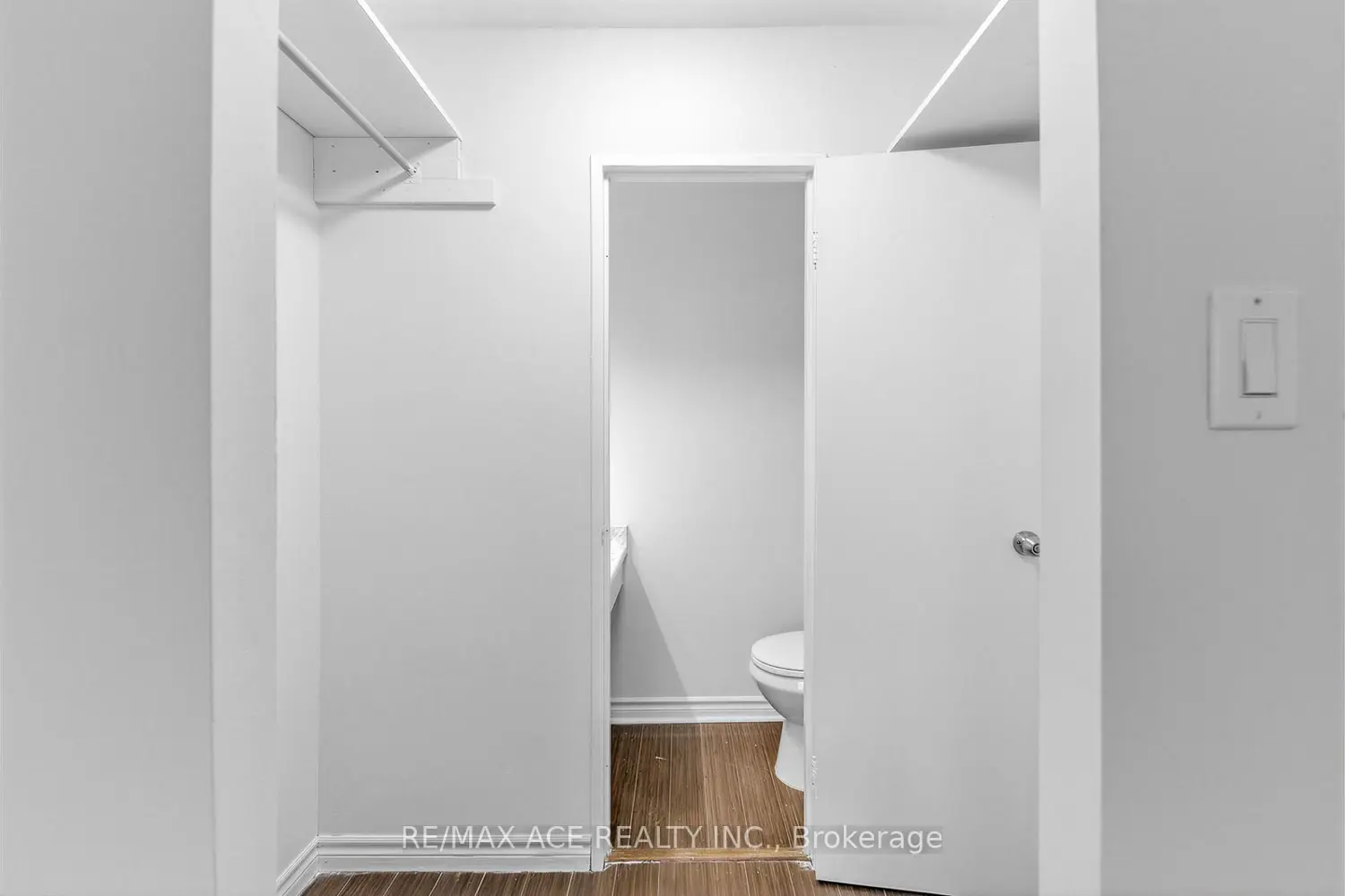 Additional image 12 of 1690 Victoria Park Avenue 204