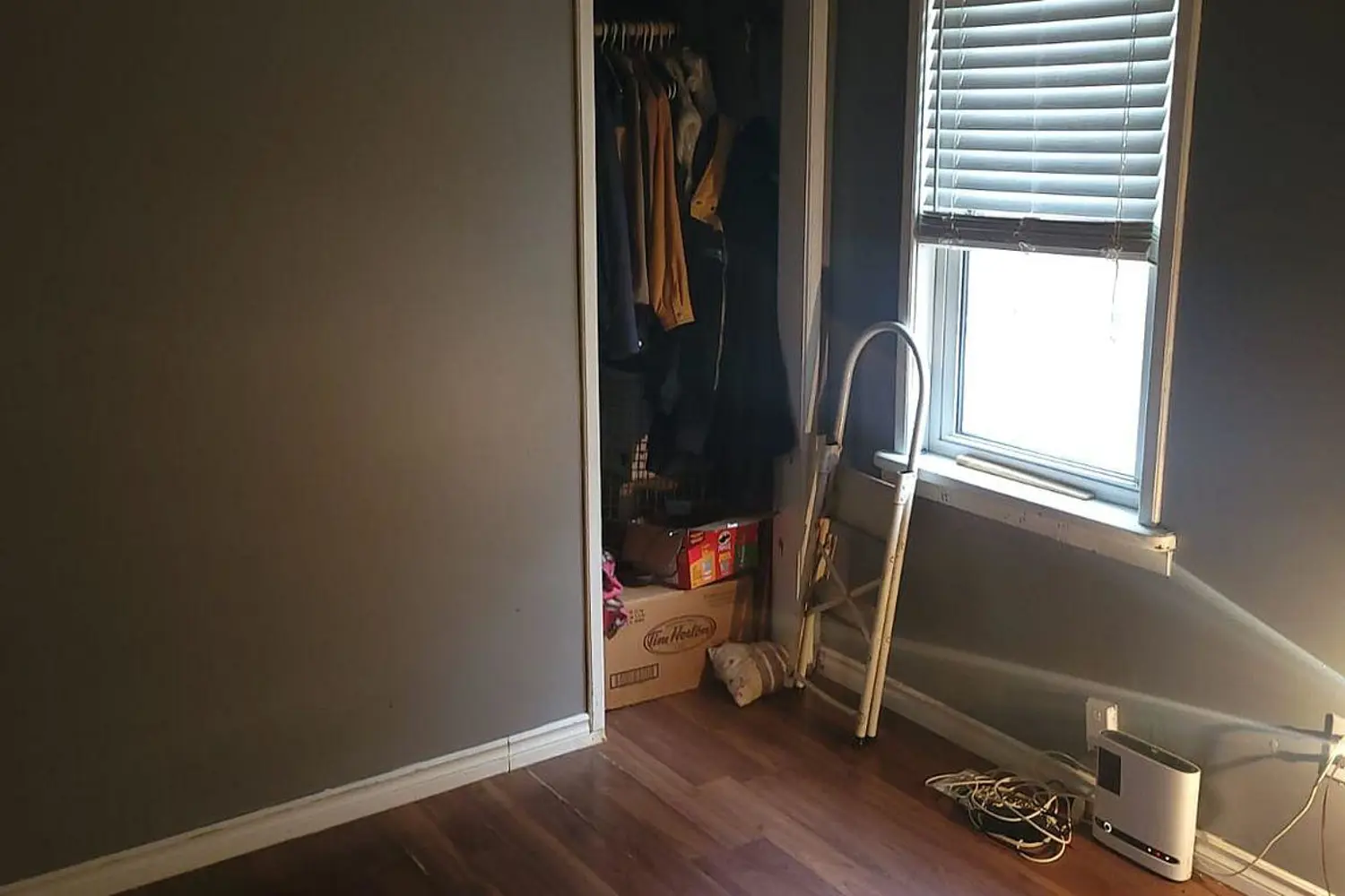 Additional image 11 of 1238 Niagara Street 1240