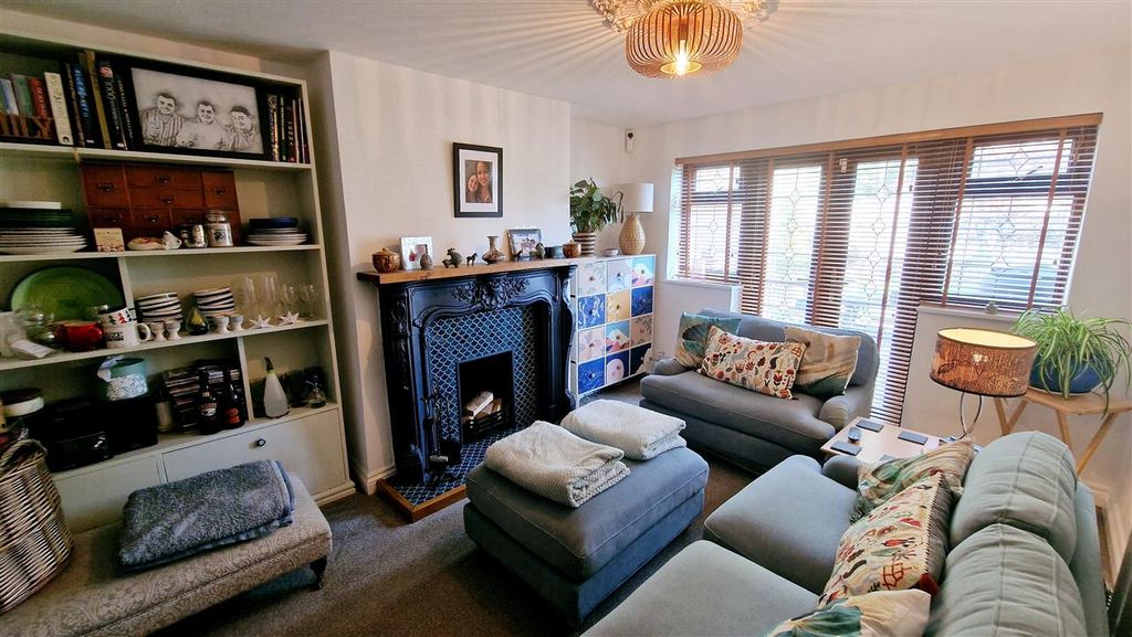 Additional image 12 of 5 bed semi-detached house for saleSeaton Street, Winsford CW7