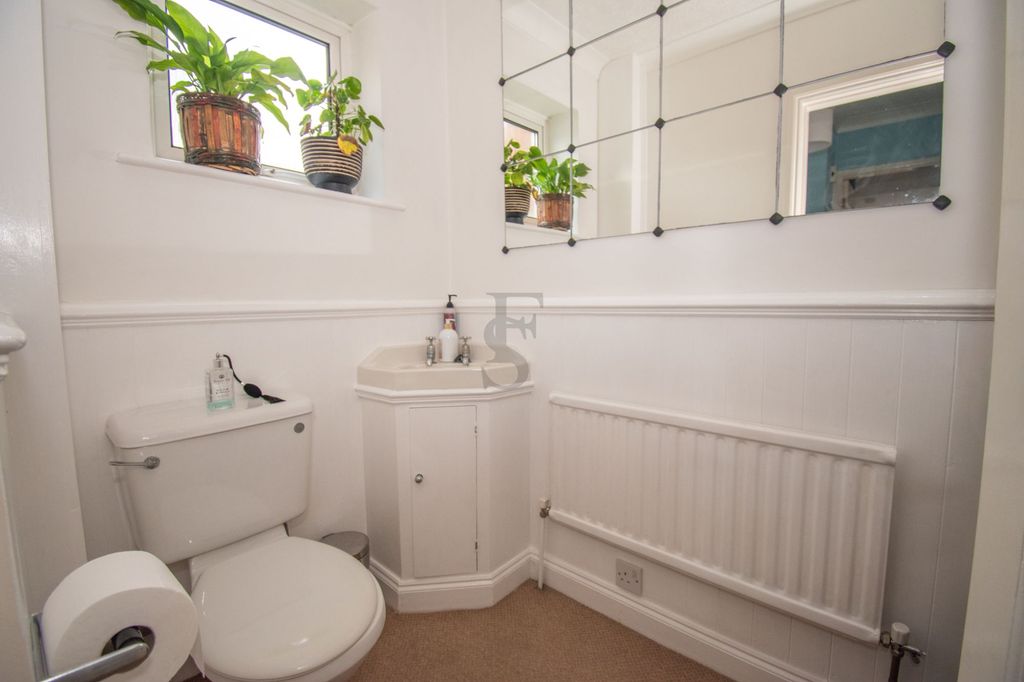 Additional image 10 of 3 bed semi-detached house for saleAsh Tree Road, Oadby LE2