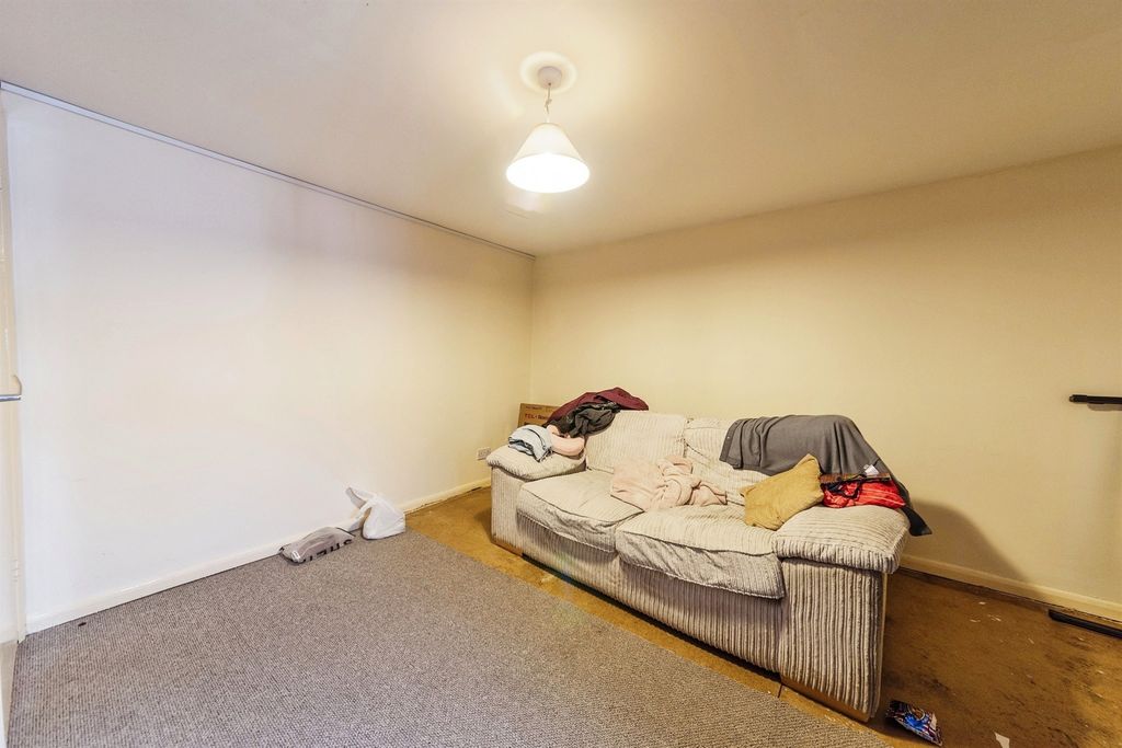 Additional image 3 of 2 bed flat for saleWestgate, Grantham NG31