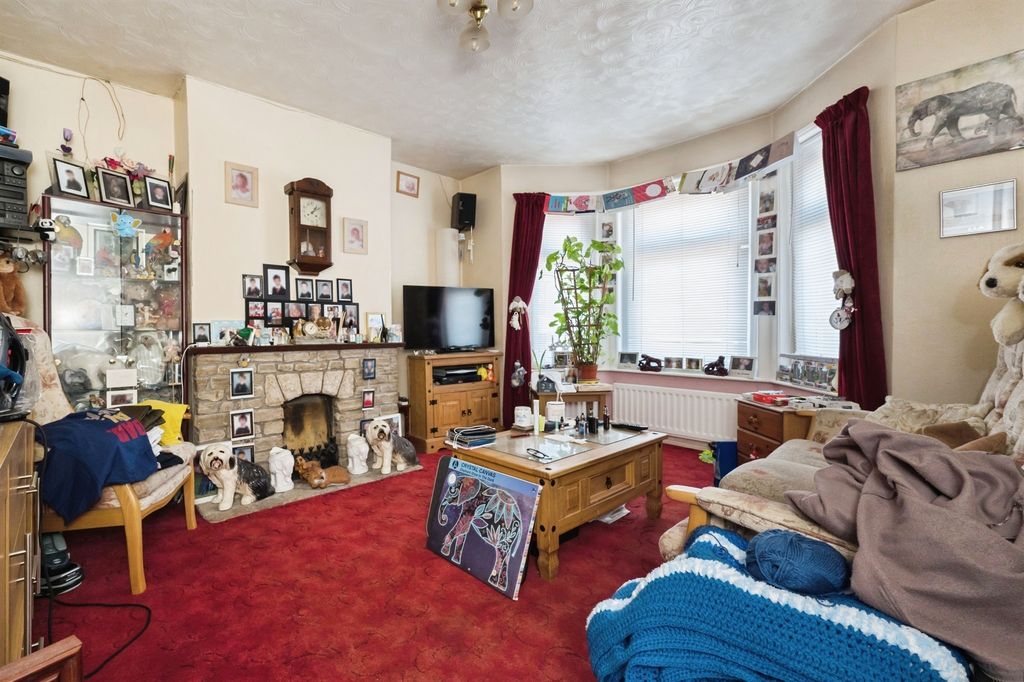 Additional image 2 of 3 bed semi-detached house for saleBath Road, Southampton SO19