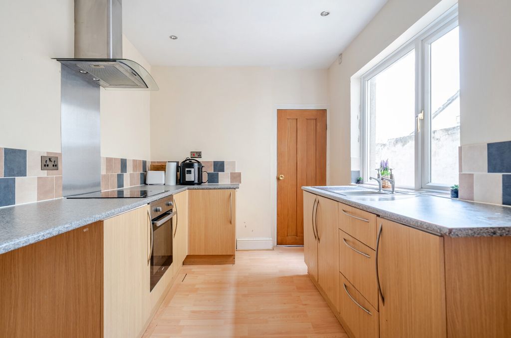 Additional image 12 of 3 bed terraced house for saleStanley Road, Portsmouth, Hampshire PO2