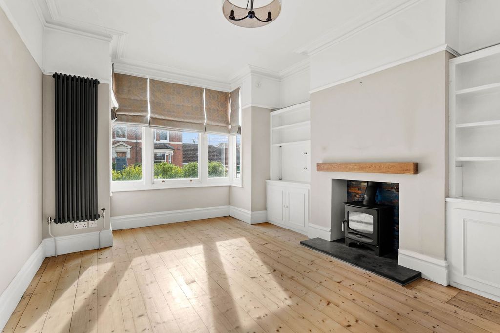 Additional image 9 of 5 bed semi-detached house for sale3 Sunnyside Road, Barbourne, Worcester. WR1