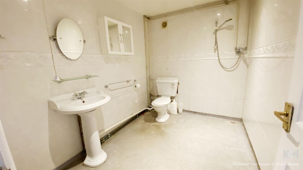 Additional image 21 of 4 bed property for saleWaterworks Road, Portsmouth PO6