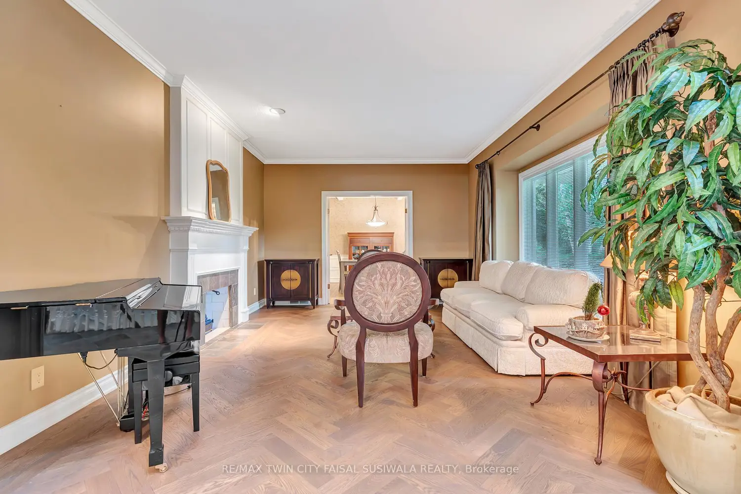 Additional image 4 of 22 Deerpath Court
