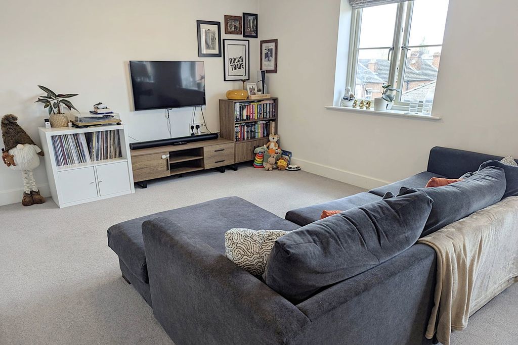 Additional image 13 of 2 bed flat for saleApartment 22, Austin Court, 2 Mill Street, Diglis, Worcester. WR1
