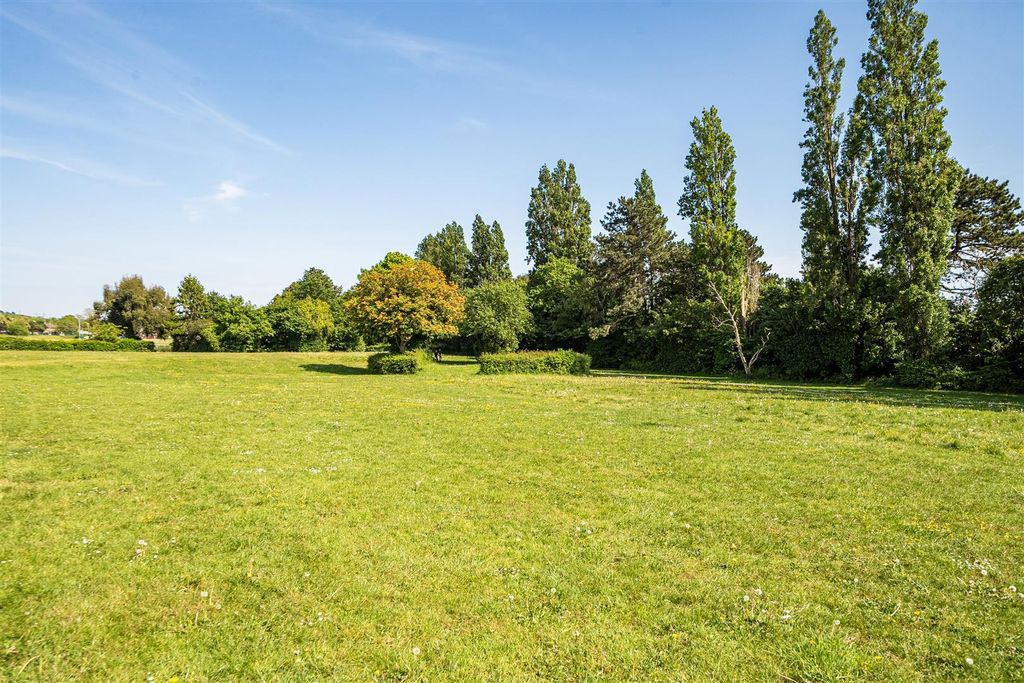 Additional image 20 of 3 bed semi-detached house for saleWestfield Road, Portsmouth PO6