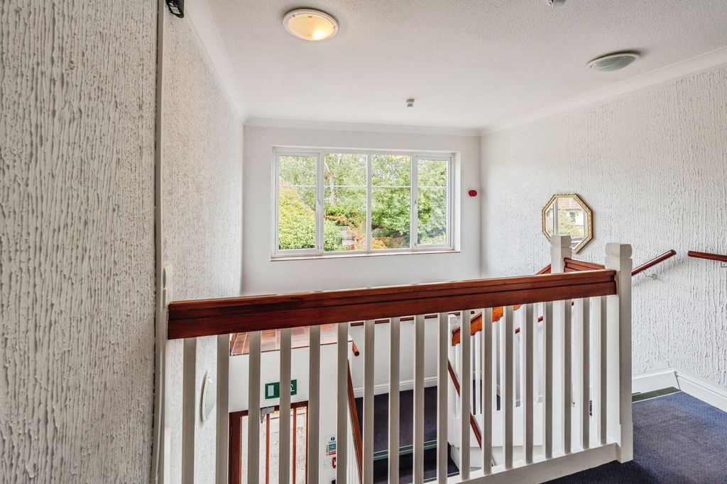 Additional image 16 of 2 bed flat for saleThe Elms, Woodacres Court, Wilmslow SK9