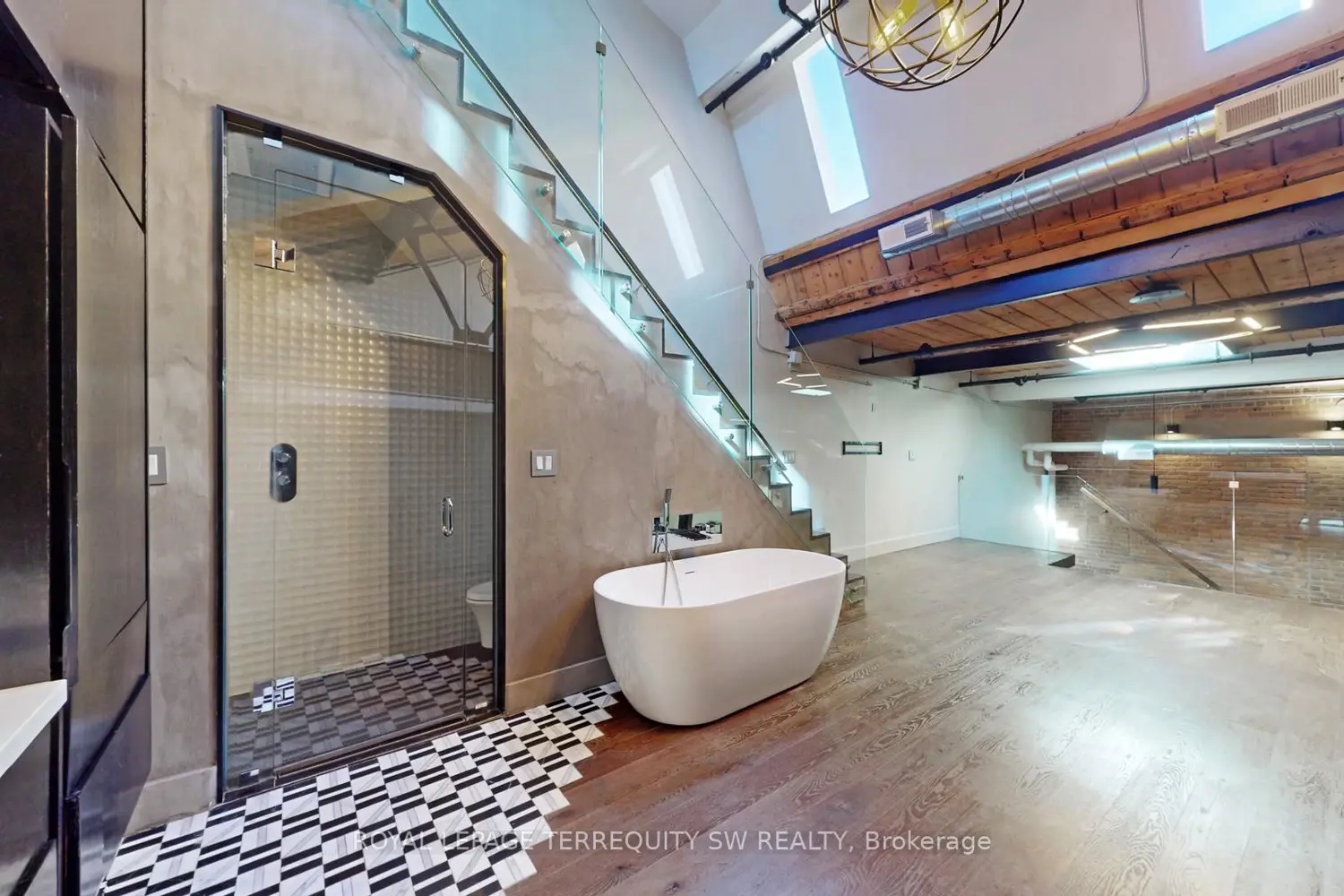 Additional image 13 of 326 Carlaw Avenue 124