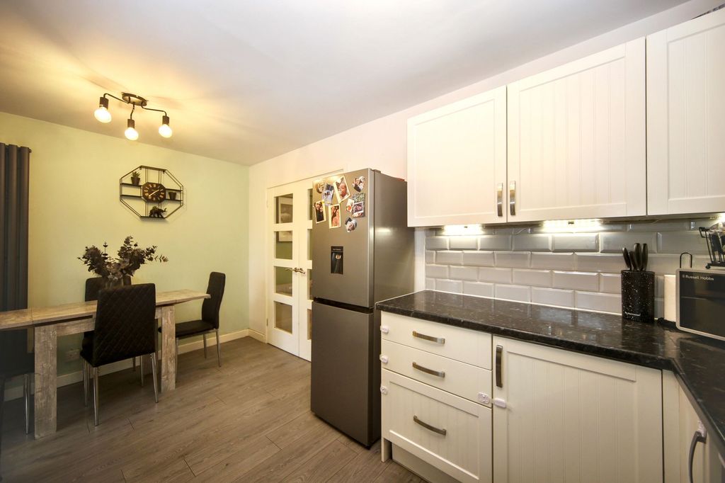 Additional image 3 of 3 bed semi-detached house for salePetworth Avenue, Wigan WN3
