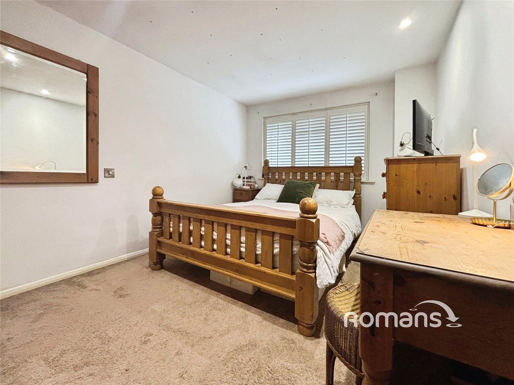 Additional image 5 of 3 bed end terrace house for saleGreenleas Close, Yateley, Hampshire GU46