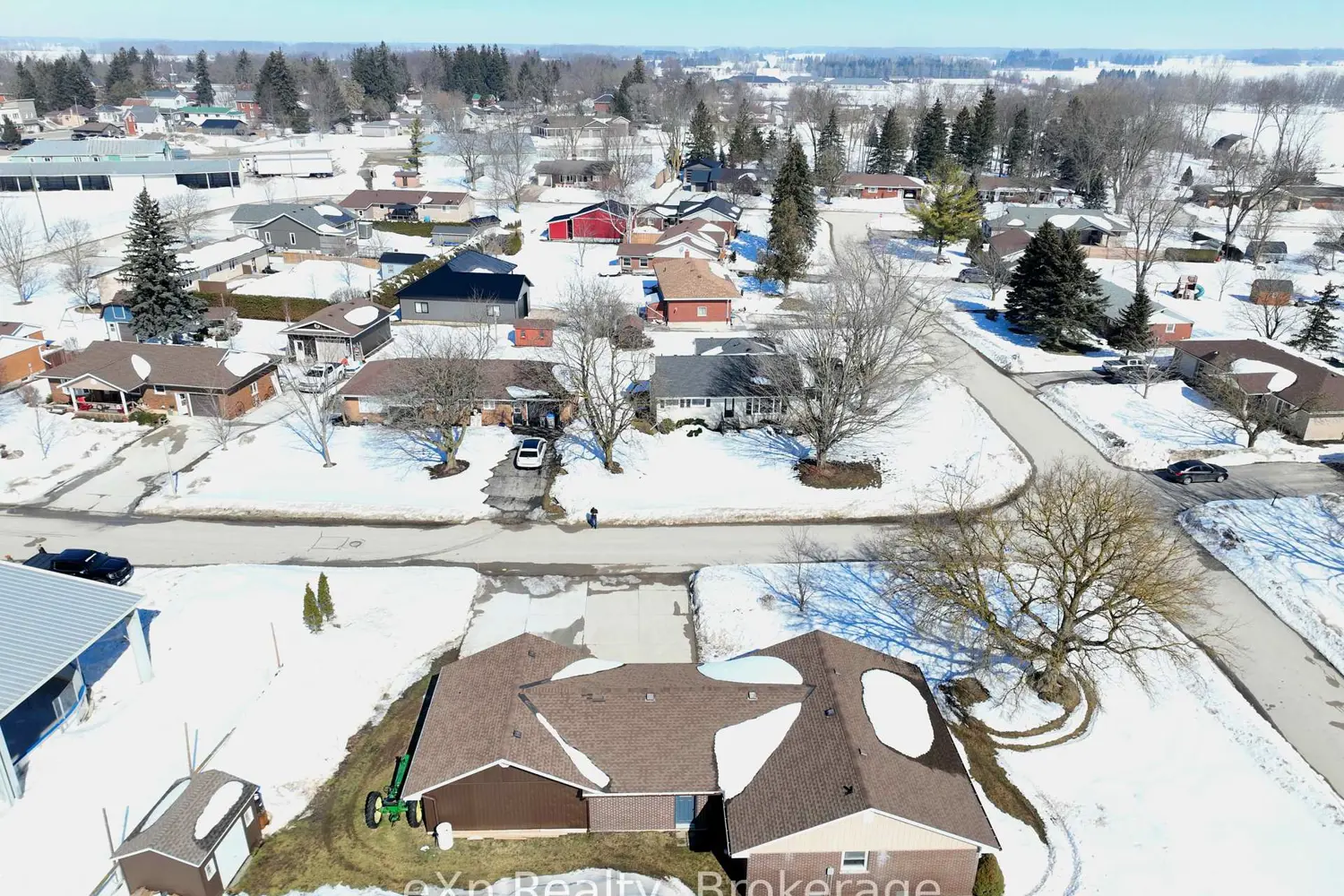 Additional image 17 of 93 Elma Centre Street