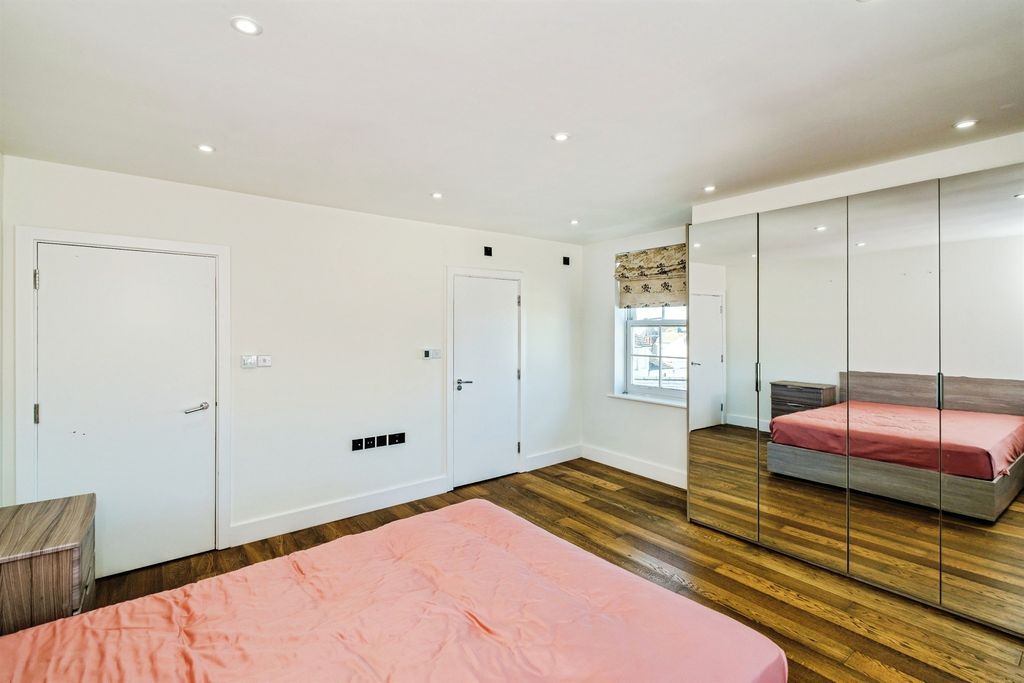 Additional image 14 of 2 bed flat for saleMarine Parade, Worthing BN11