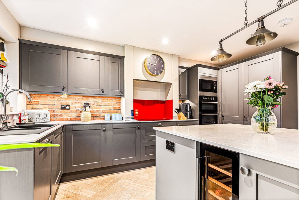 Additional image 4 of 4 bed detached house for saleAvenue Road, Queniborough, Leicester LE7