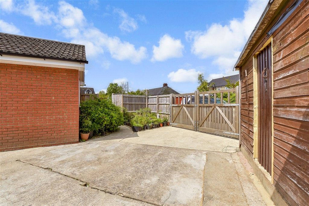 Additional image 14 of 5 bed detached bungalow for saleSandy Close, Blackwater, Newport, Isle Of Wight PO30