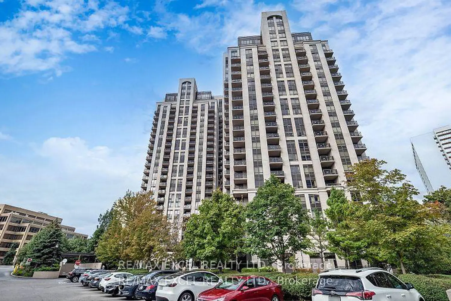 135 Wynford Drive 1204